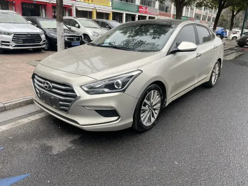 2017 Hyundai Mistra 1.8L 143HP L4 6AT