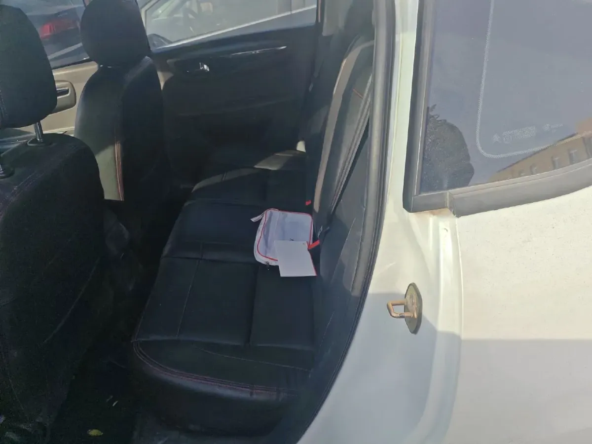 2013 Citroen C-Quatre 1.6L 117HP L4 5MT,autocango,china used car exporter,china ev exporter,chinese used car exporter,chinese used ev exporter