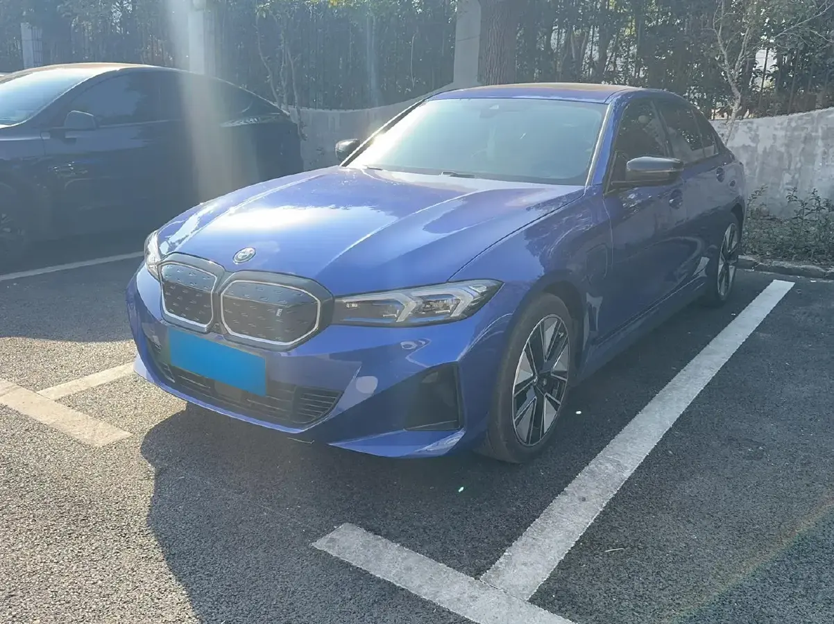 2024 BMW i3 BEV 79.05KWH