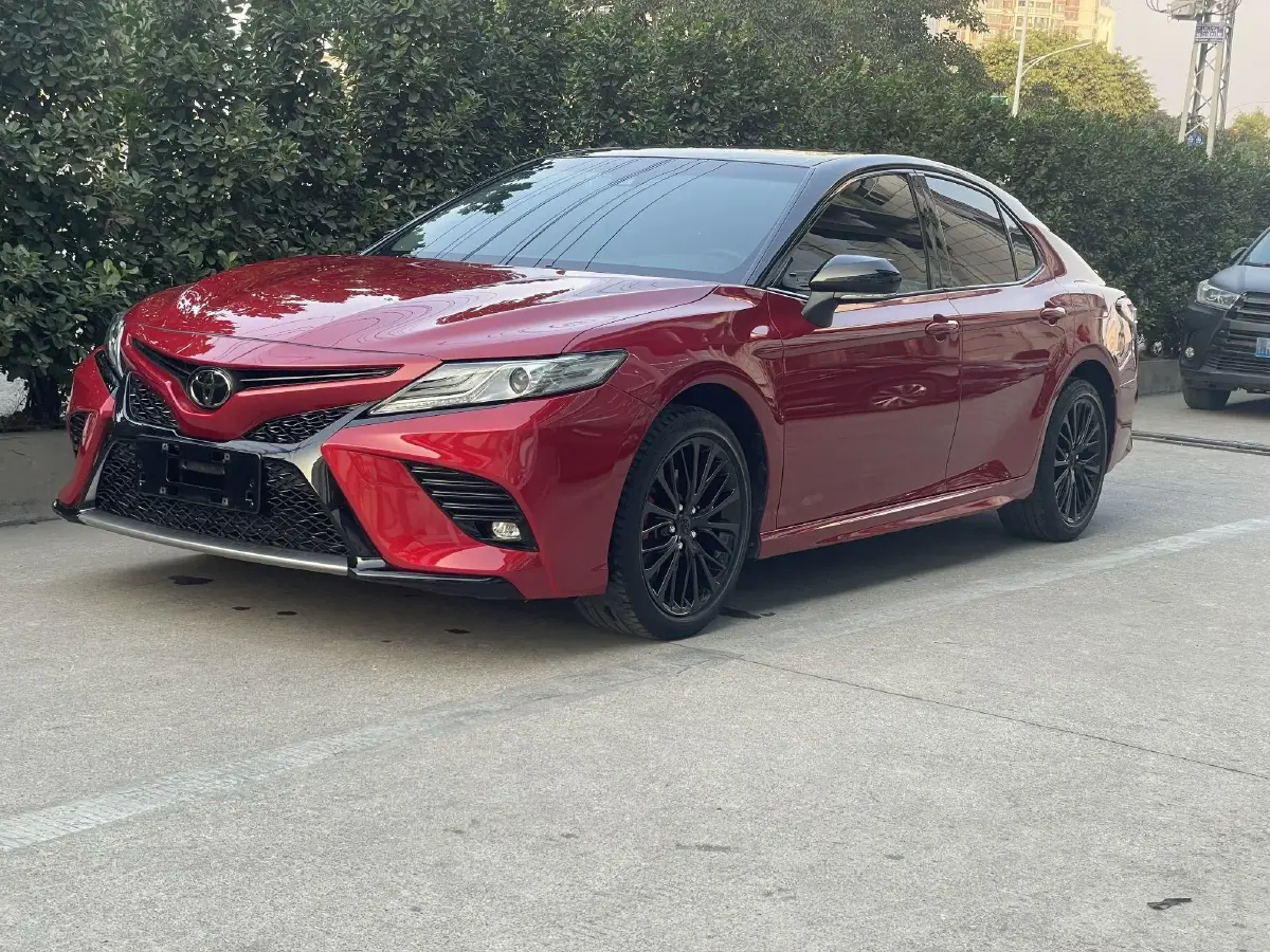 2019 Toyota Camry 2.0L 178HP L4 CVT