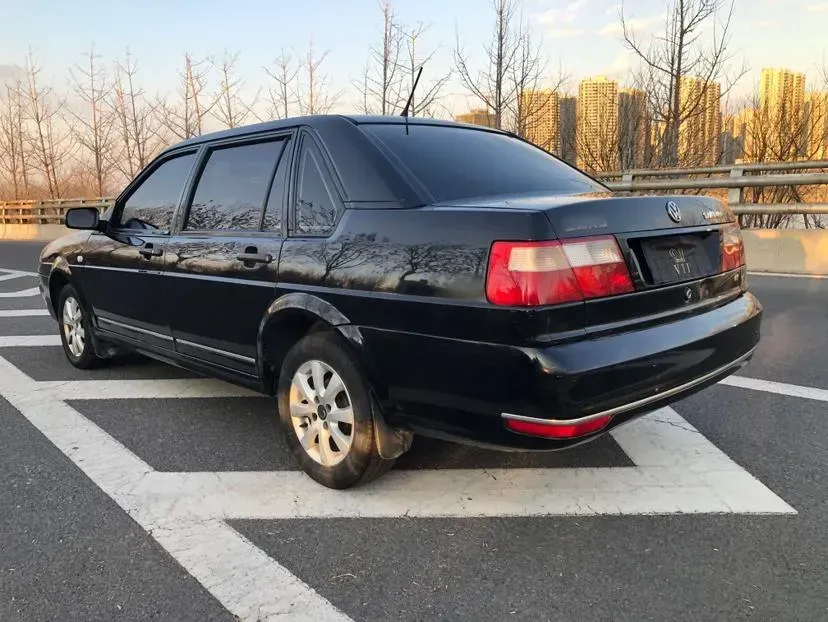 2008 Volkswagen Santana Vista 1.8L 101HP L4 5MT,autocango,china used car exporter,china ev exporter,chinese used car exporter,chinese used ev exporter