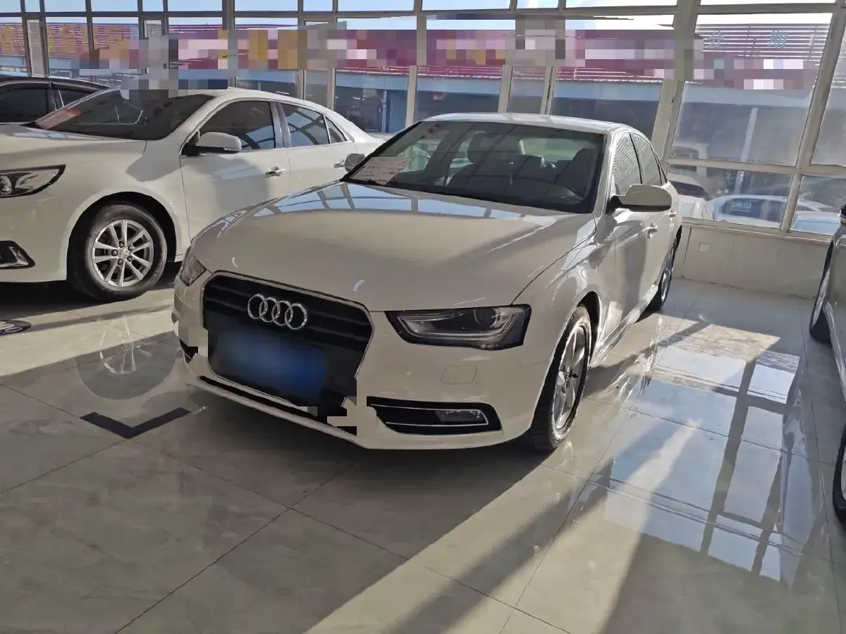 2013 Audi A4L 2.0T 180HP L4 CVT