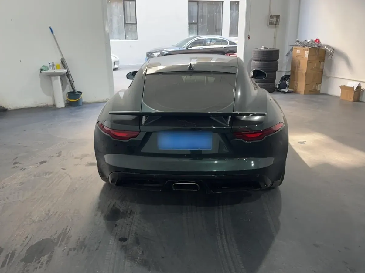 2022 Jaguar F-TYPE 2.0T 300HP L4 8AT,autocango,china used car exporter,china ev exporter,chinese used car exporter,chinese used ev exporter