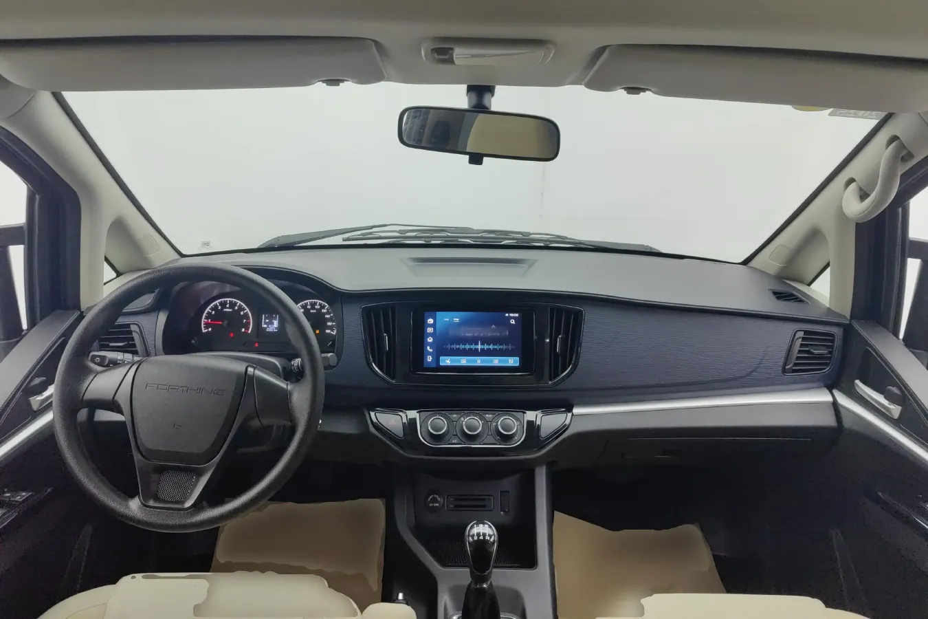 2023 DongFeng Forthing LingZhi 1.6L 116HP L4 5MT,autocango,china used car exporter,china ev exporter,chinese used car exporter,chinese used ev exporter