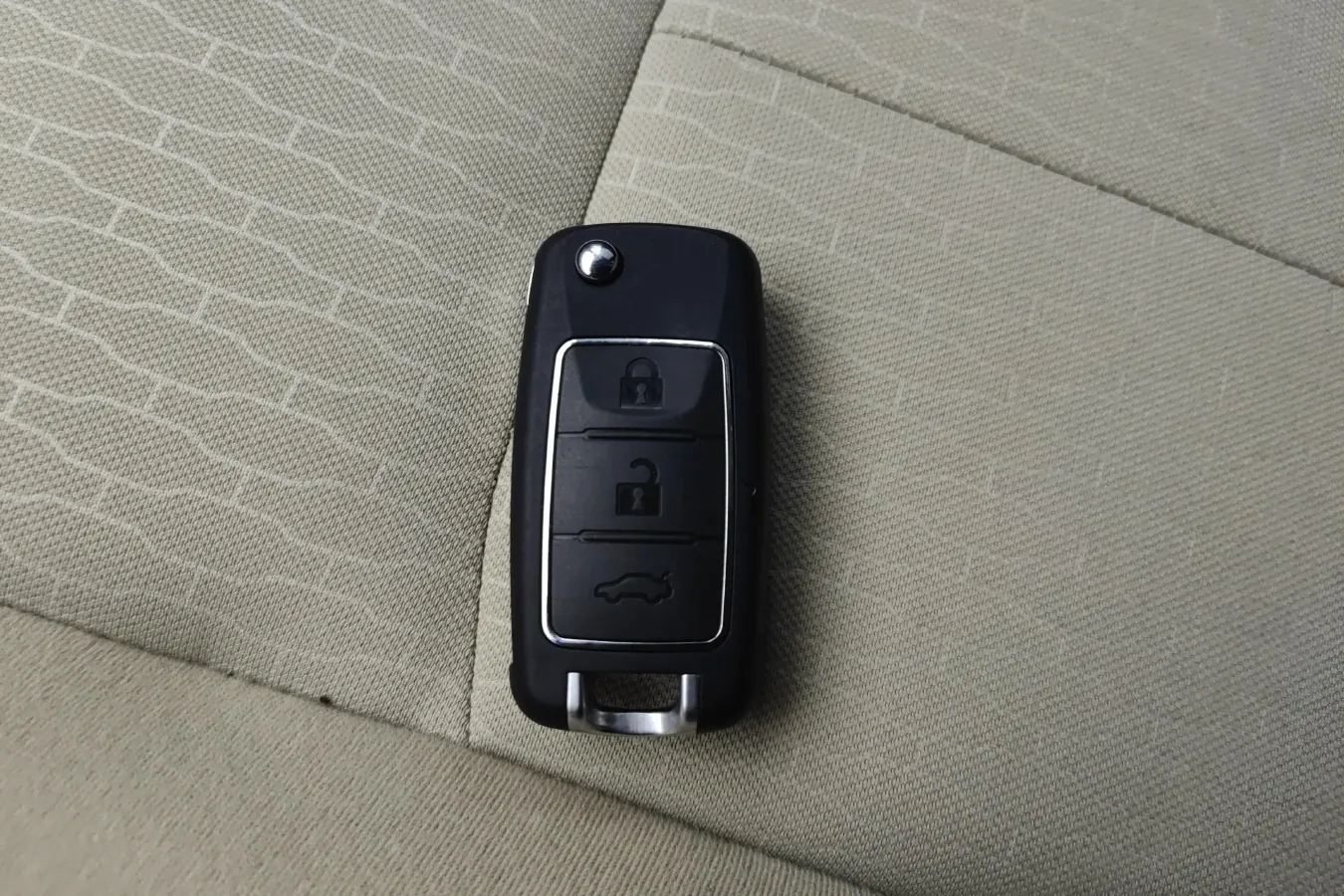 2023 DongFeng Forthing LingZhi 1.6L 116HP L4 5MT,autocango,china used car exporter,china ev exporter,chinese used car exporter,chinese used ev exporter