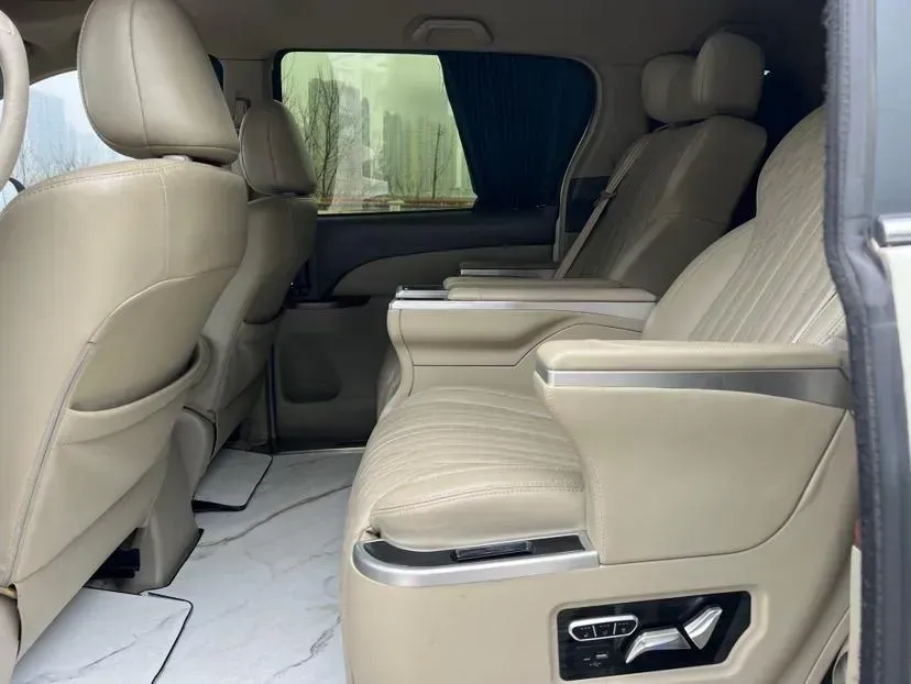 2015 BYD M6 2.4L 167HP L4 6DCT,autocango,china used car exporter,china ev exporter,chinese used car exporter,chinese used ev exporter