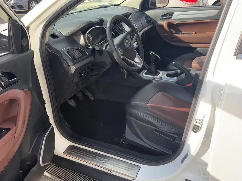 2015 JAC Refine S5 1.5T 174HP L4 6MT,autocango,china used car exporter,china ev exporter,chinese used car exporter,chinese used ev exporter