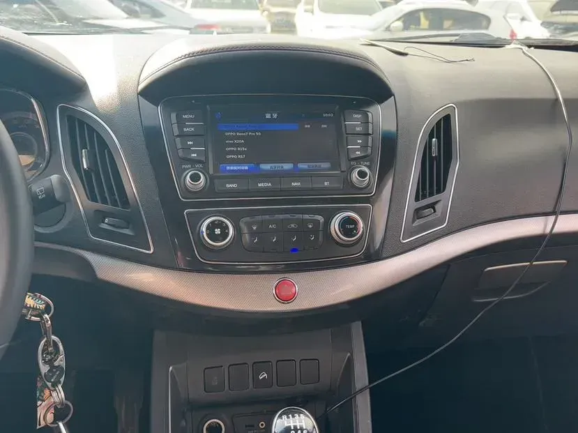 2015 JAC Refine S5 1.5T 174HP L4 6MT,autocango,china used car exporter,china ev exporter,chinese used car exporter,chinese used ev exporter