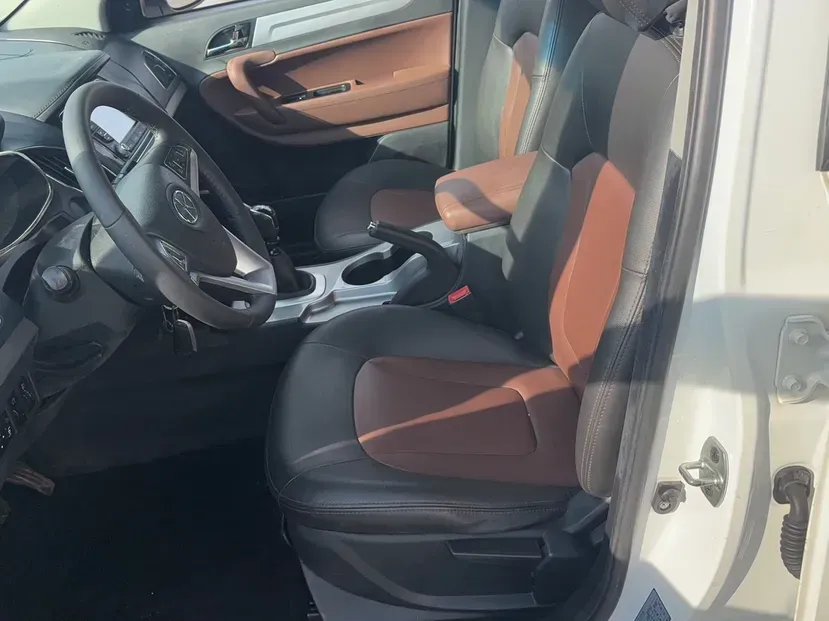 2015 JAC Refine S5 1.5T 174HP L4 6MT,autocango,china used car exporter,china ev exporter,chinese used car exporter,chinese used ev exporter