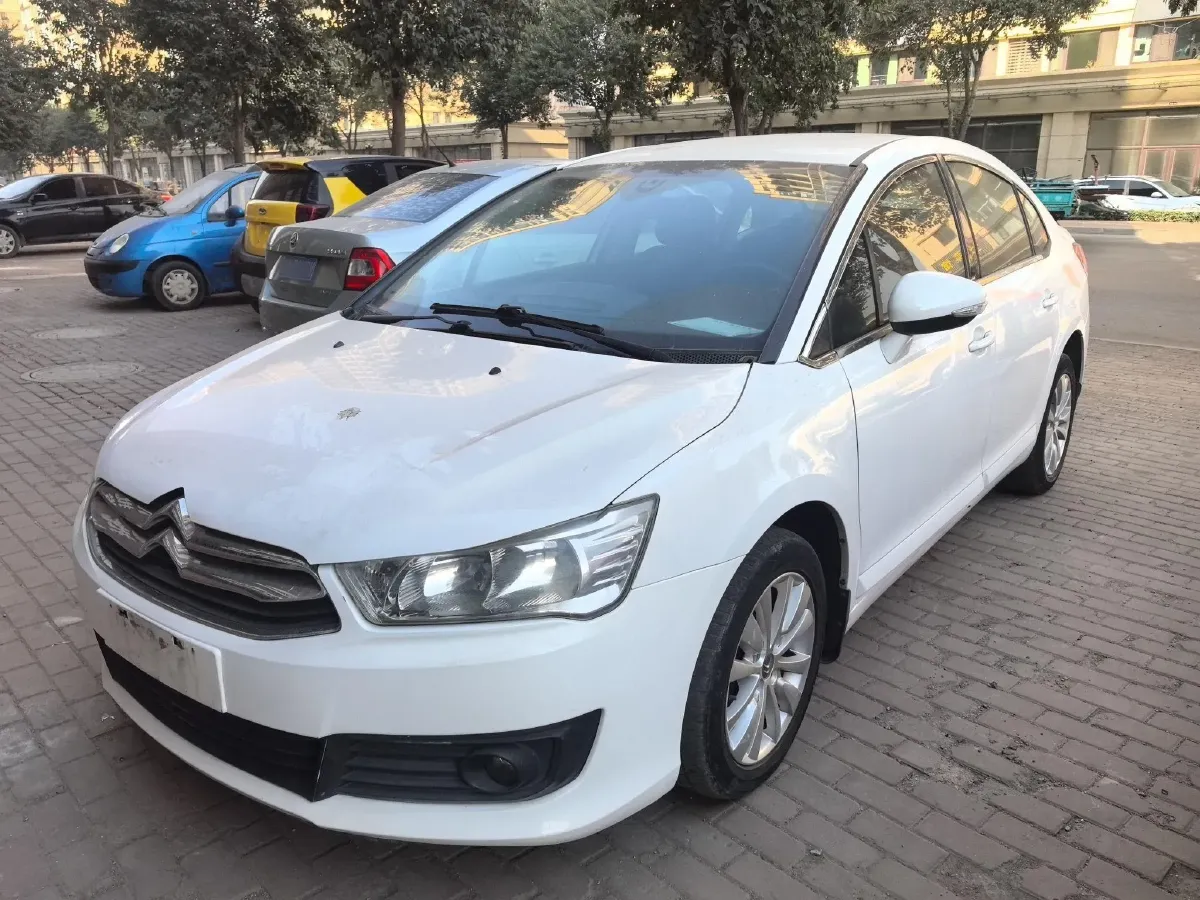 2012 Citroen C-Quatre 1.6L 106HP L4 5MT,autocango,china used car exporter,china ev exporter,chinese used car exporter,chinese used ev exporter
