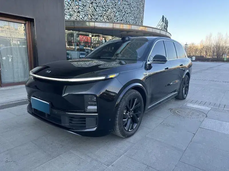 2023 Li L8 Range Extended 154HP REEV 40.9KWH