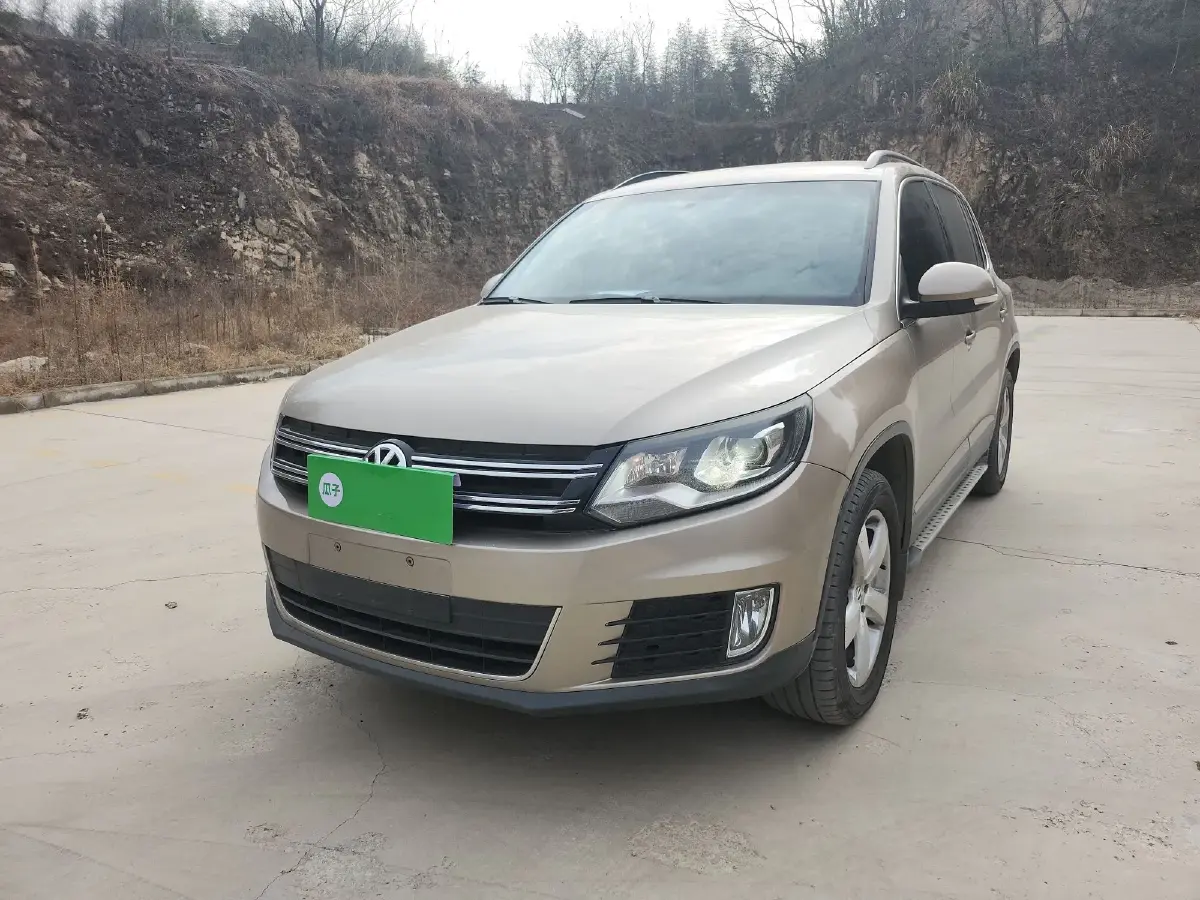 2013 Volkswagen Tiguan 1.8T 160HP L4 6AT