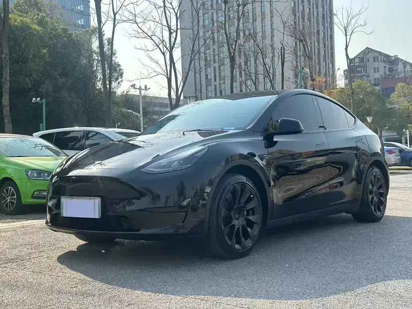 2022 Tesla Model Y BEV 60KWH