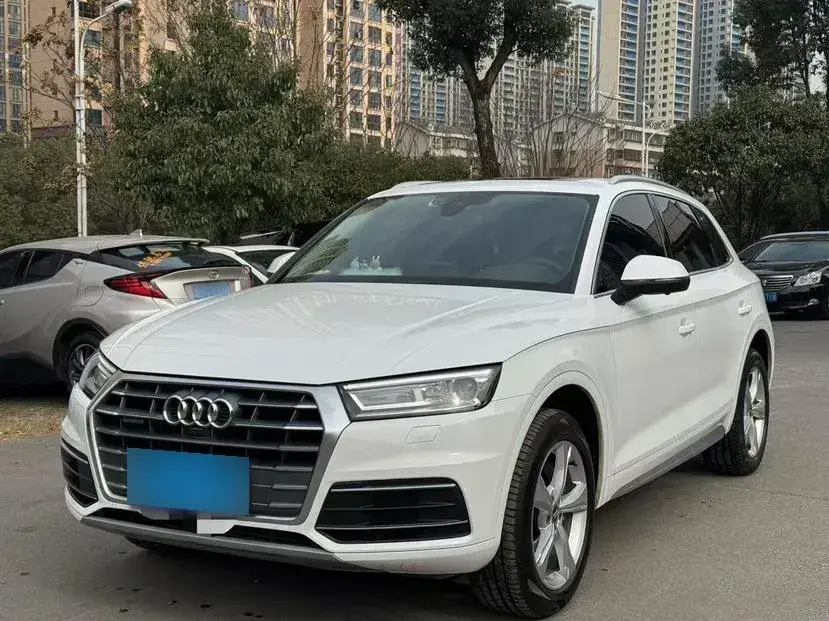 2018 Audi Q5L 2.0T 190HP L4 7DCT