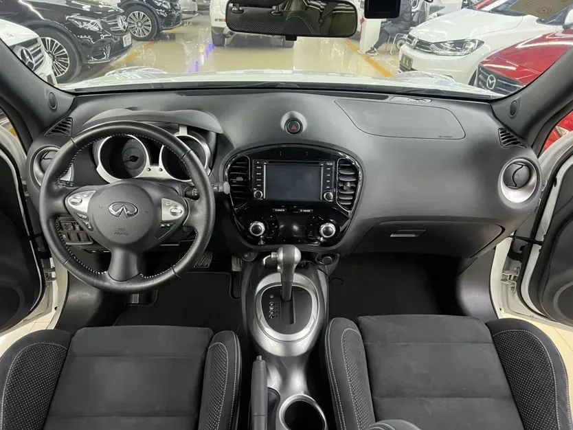 2014 Infiniti ESQ 1.6L 116HP L4 CVT,autocango,china used car exporter,china ev exporter,chinese used car exporter,chinese used ev exporter