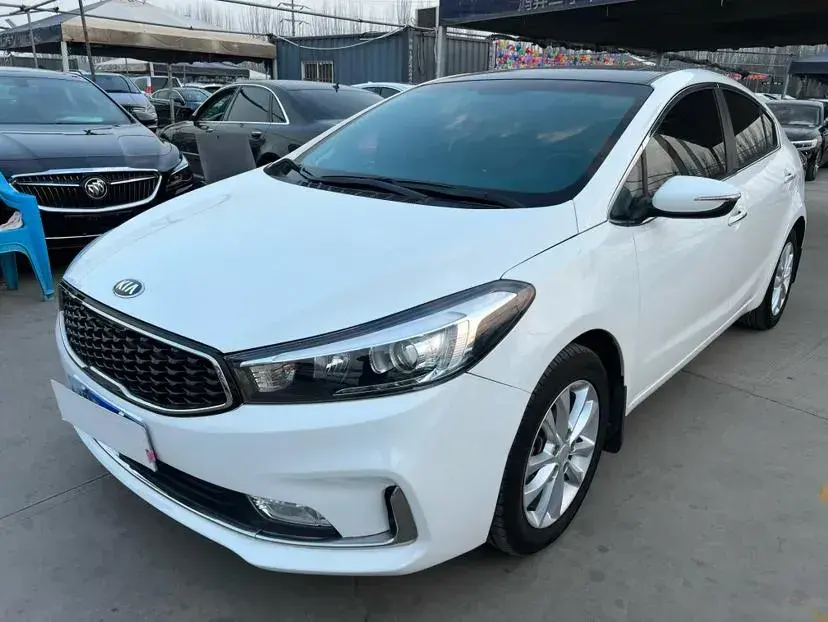 2016 Kia K3 1.6L 128HP L4 6MT
