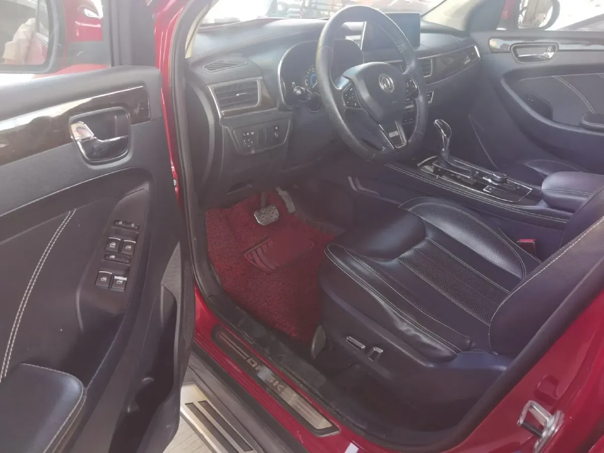 2017 DongFeng Fengon Fengon 580 1.5T 150HP L4 CVT,autocango,china used car exporter,china ev exporter,chinese used car exporter,chinese used ev exporter