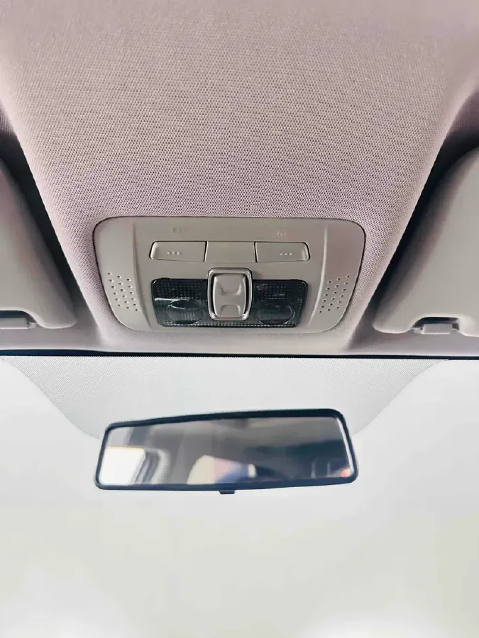 2017 Brilliance Auto V3 1.5L 112HP L4 5AT,autocango,china used car exporter,china ev exporter,chinese used car exporter,chinese used ev exporter