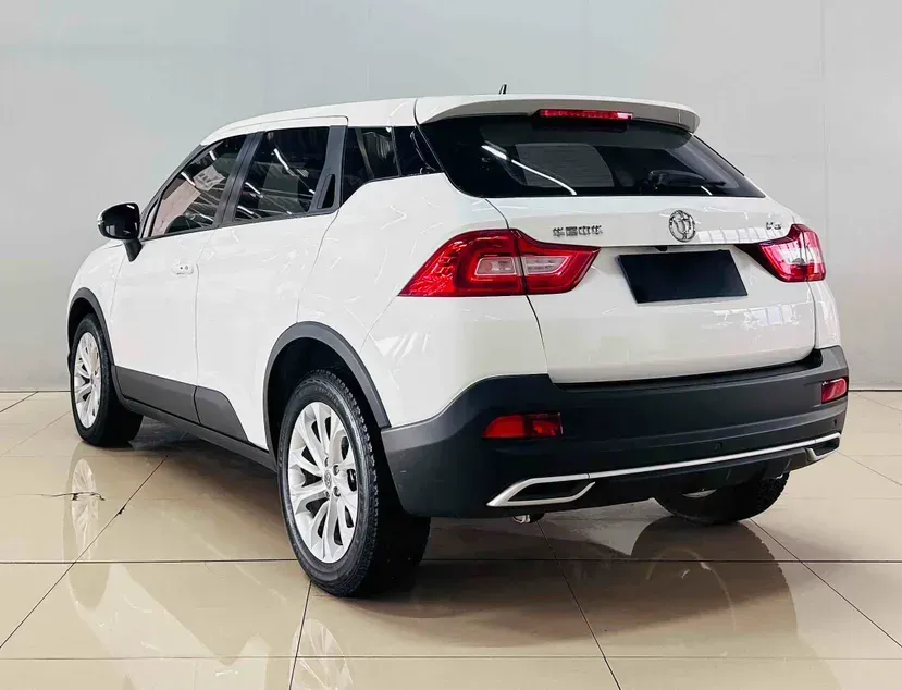 2017 Brilliance Auto V3 1.5L 112HP L4 5AT,autocango,china used car exporter,china ev exporter,chinese used car exporter,chinese used ev exporter