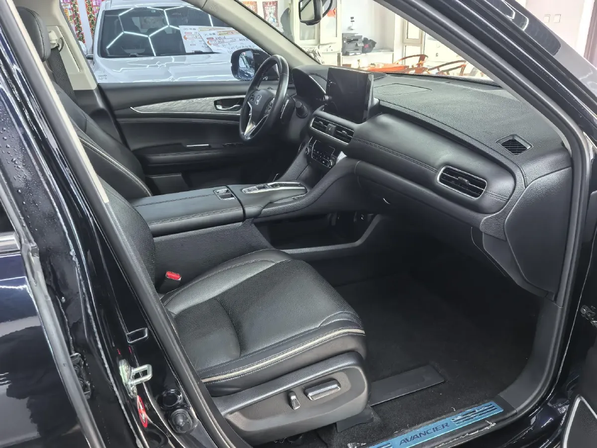 2023 Honda Avancier 2.0T 261HP L4 9AT,autocango,china used car exporter,china ev exporter,chinese used car exporter,chinese used ev exporter