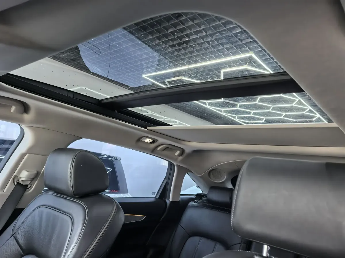 2023 Honda Avancier 2.0T 261HP L4 9AT,autocango,china used car exporter,china ev exporter,chinese used car exporter,chinese used ev exporter