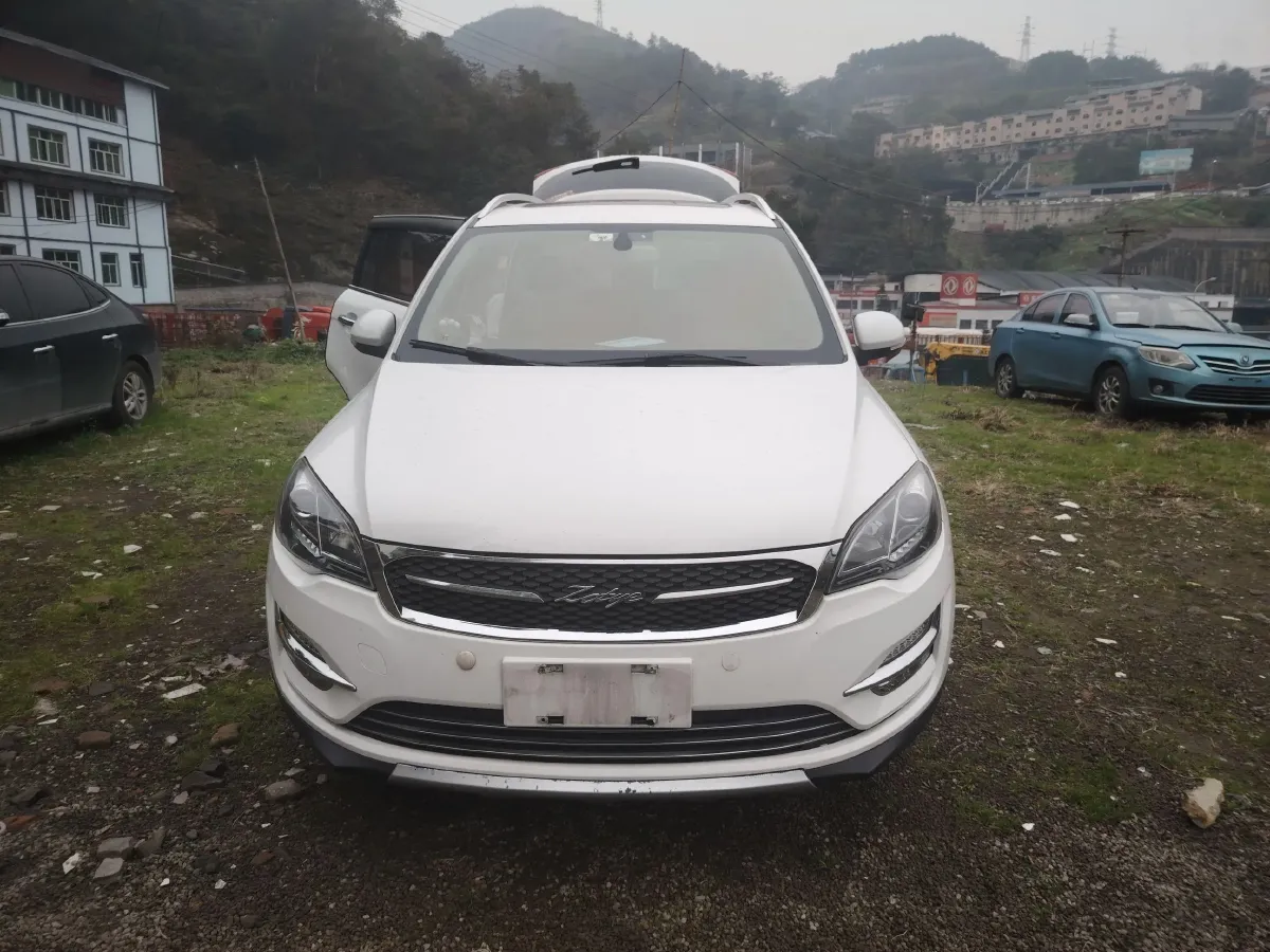 2015 Zotye Damy X5 1.5T 150HP L4 CVT,autocango,china used car exporter,china ev exporter,chinese used car exporter,chinese used ev exporter
