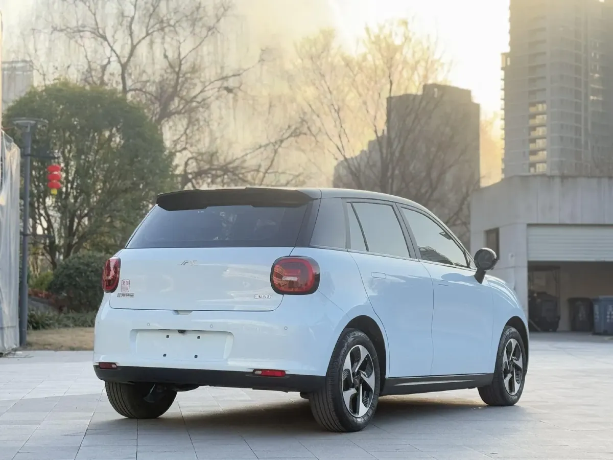 2023 JAC EV YiWei 3 BEV 41KWH,autocango,china used car exporter,china ev exporter,chinese used car exporter,chinese used ev exporter