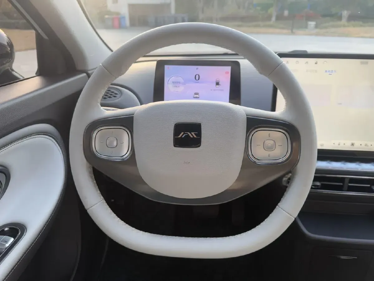 2023 JAC EV YiWei 3 BEV 41KWH,autocango,china used car exporter,china ev exporter,chinese used car exporter,chinese used ev exporter