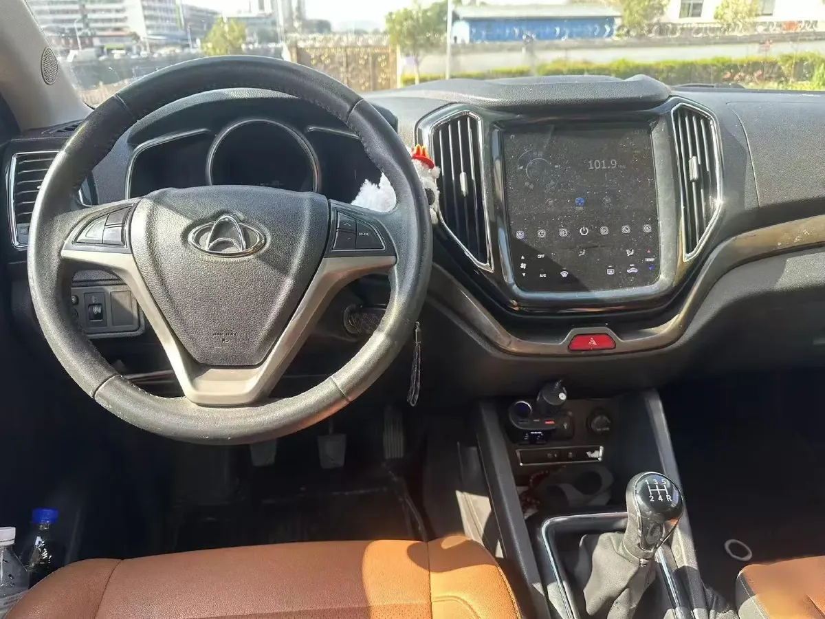 2017 ChangAn Oshan CX70 1.6L 117HP L4 5MT,autocango,china used car exporter,china ev exporter,chinese used car exporter,chinese used ev exporter