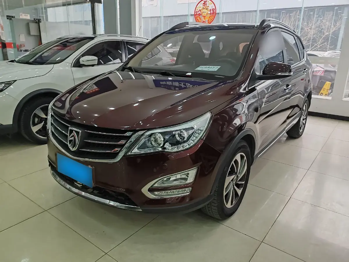 2015 BaoJun 560 1.8L 137HP L4 5MT