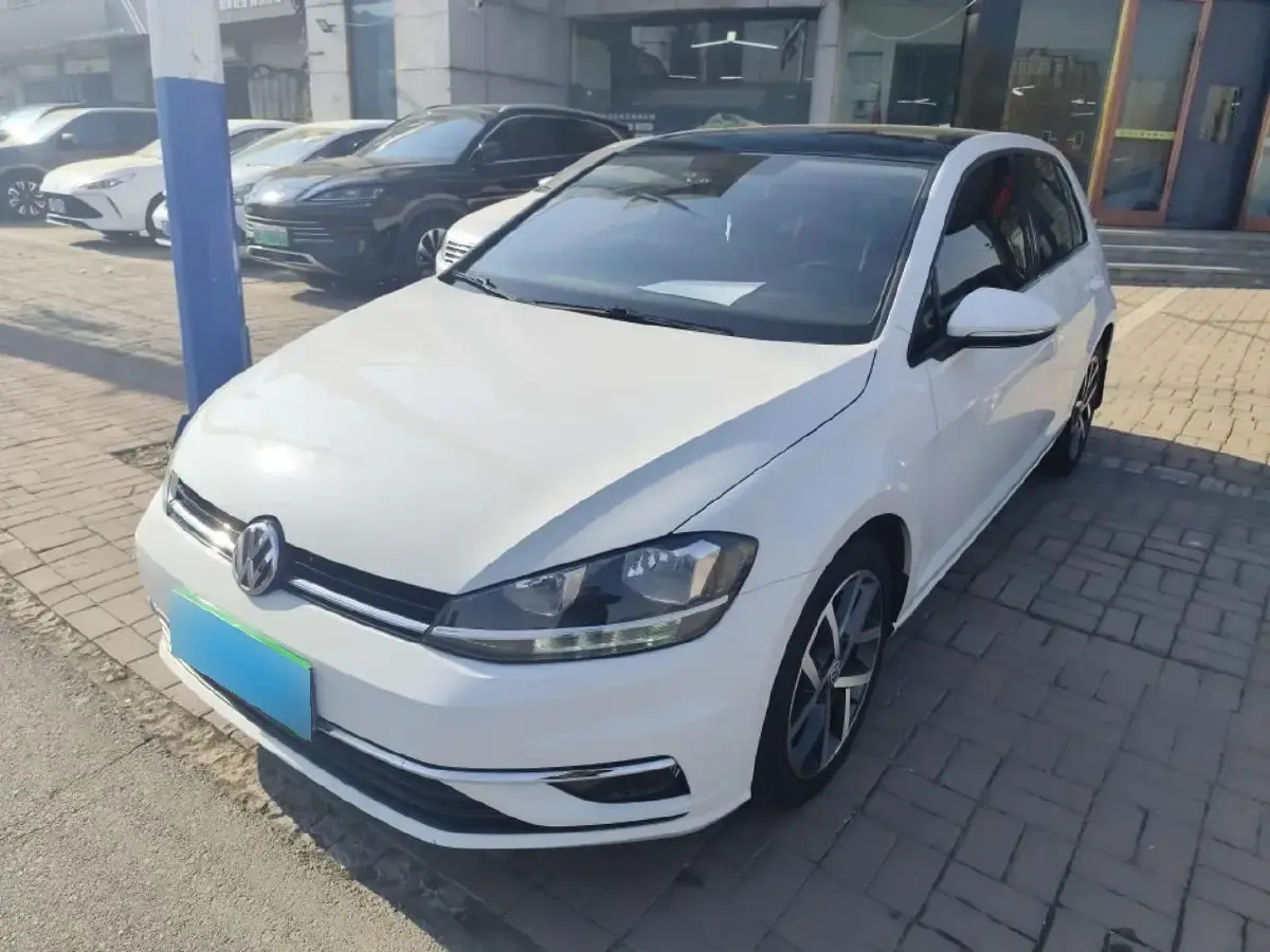 2019 Volkswagen Golf 1.4T 150HP L4 7DCT