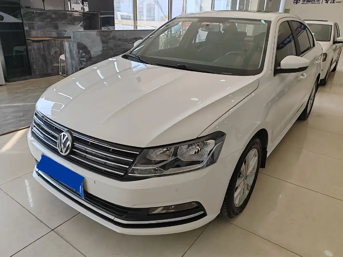 2017 Volkswagen Lavida 1.6L 110HP L4 6AT