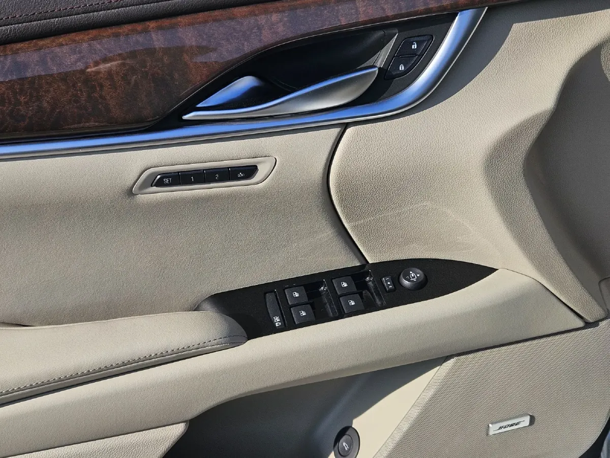 2013 Cadillac XTS 3.6L 309HP V6 6AT,autocango,china used car exporter,china ev exporter,chinese used car exporter,chinese used ev exporter