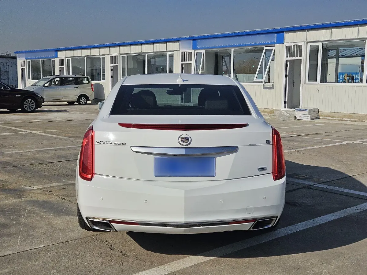 2013 Cadillac XTS 3.6L 309HP V6 6AT,autocango,china used car exporter,china ev exporter,chinese used car exporter,chinese used ev exporter