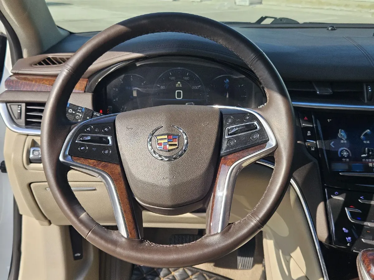 2013 Cadillac XTS 3.6L 309HP V6 6AT,autocango,china used car exporter,china ev exporter,chinese used car exporter,chinese used ev exporter