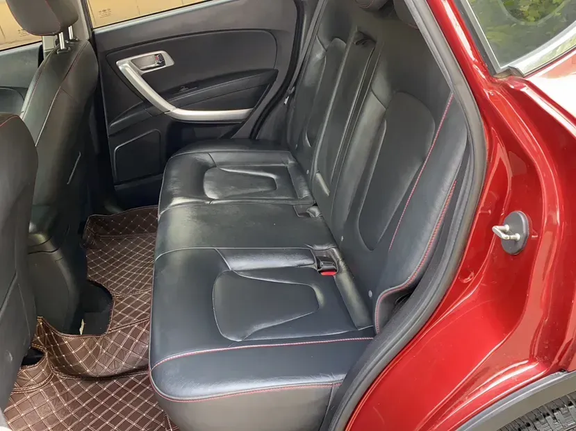 2013 Bestune X80 2.0L 147HP L4 6AT,autocango,china used car exporter,china ev exporter,chinese used car exporter,chinese used ev exporter