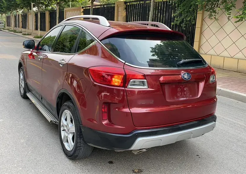 2013 Bestune X80 2.0L 147HP L4 6AT,autocango,china used car exporter,china ev exporter,chinese used car exporter,chinese used ev exporter