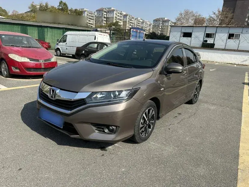 2016 Honda Greiz 1.5L 131HP L4 CVT