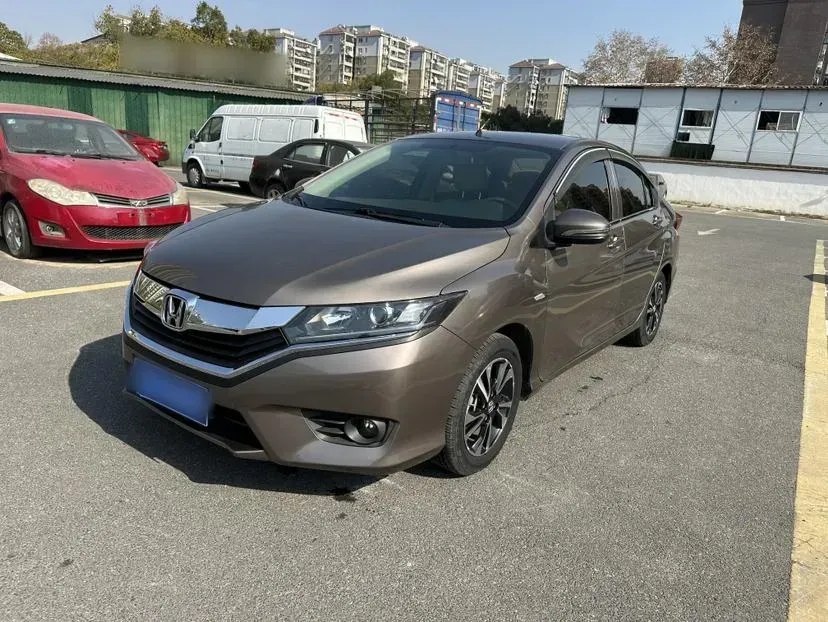 2016 Honda Greiz 1.5L 131HP L4 CVT,autocango,china used car exporter,china ev exporter,chinese used car exporter,chinese used ev exporter