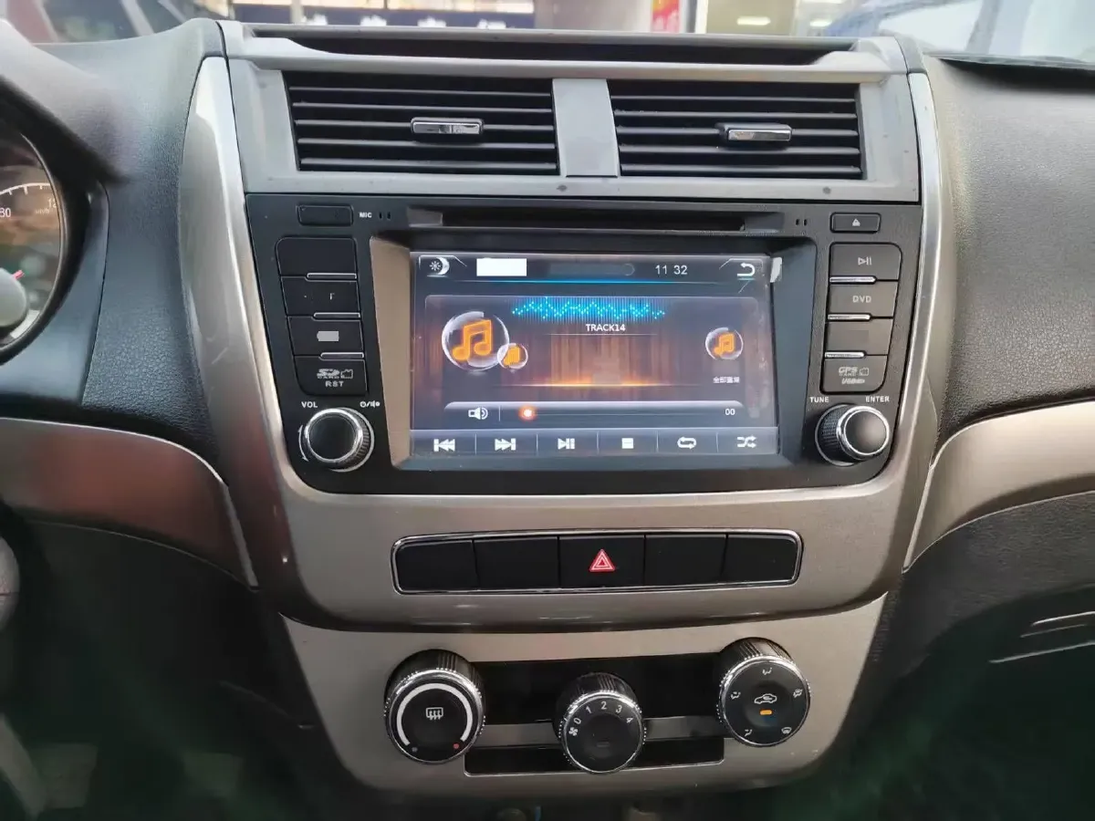 2015 Geely GX7 1.8L 139HP L4 5MT,autocango,china used car exporter,china ev exporter,chinese used car exporter,chinese used ev exporter