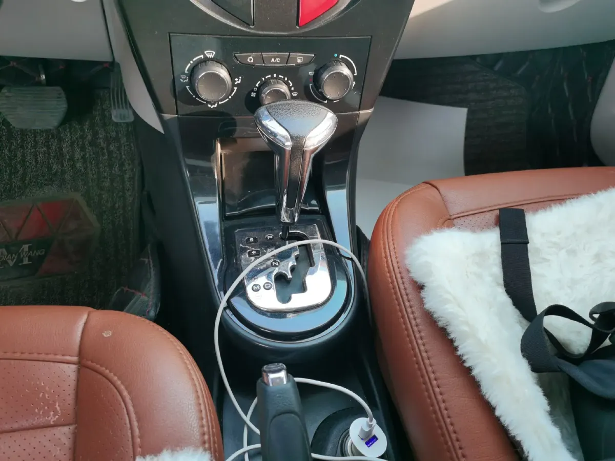 2013 Citroen C-Quatre 1.6L 117HP L4 4AT,autocango,china used car exporter,china ev exporter,chinese used car exporter,chinese used ev exporter