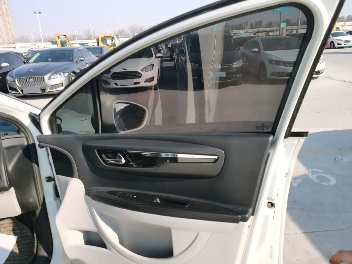 2013 Citroen C-Quatre 1.6L 117HP L4 4AT,autocango,china used car exporter,china ev exporter,chinese used car exporter,chinese used ev exporter