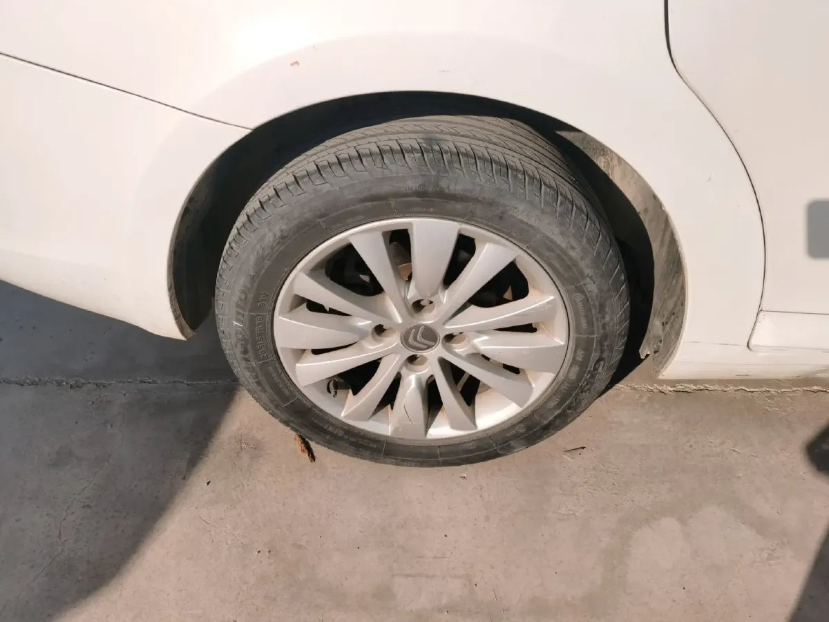 2013 Citroen C-Quatre 1.6L 117HP L4 4AT,autocango,china used car exporter,china ev exporter,chinese used car exporter,chinese used ev exporter