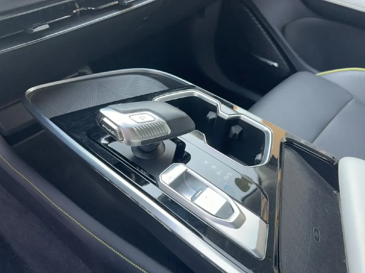 2022 BeiJing Auto Rubik 1.5T 188HP L4 7DCT,autocango,china used car exporter,china ev exporter,chinese used car exporter,chinese used ev exporter