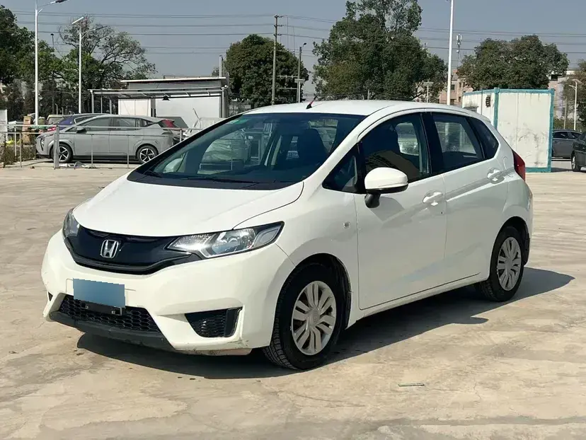 2016 Honda Fit 1.5L 131HP L4 CVT