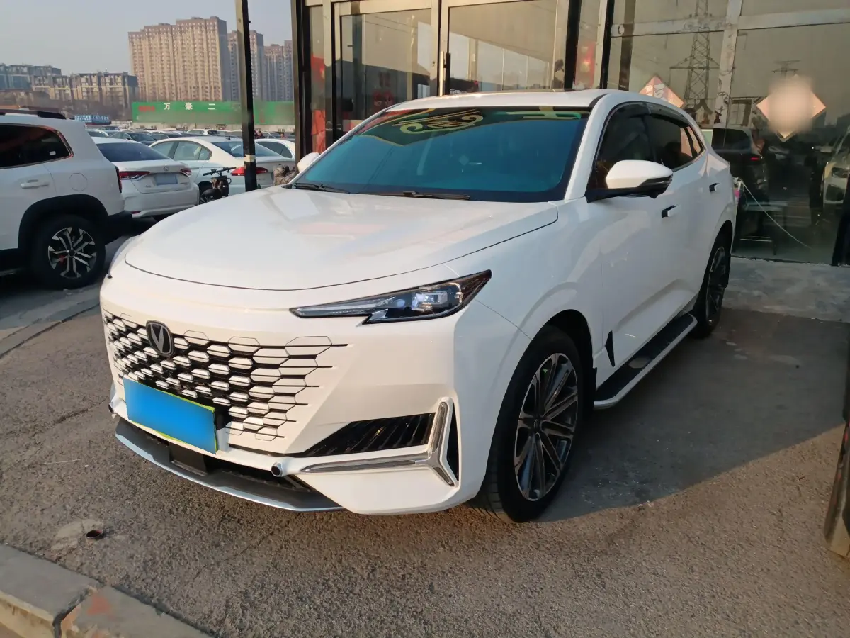 2024 ChangAn UNI-K 2.0T 233HP L4 8AT