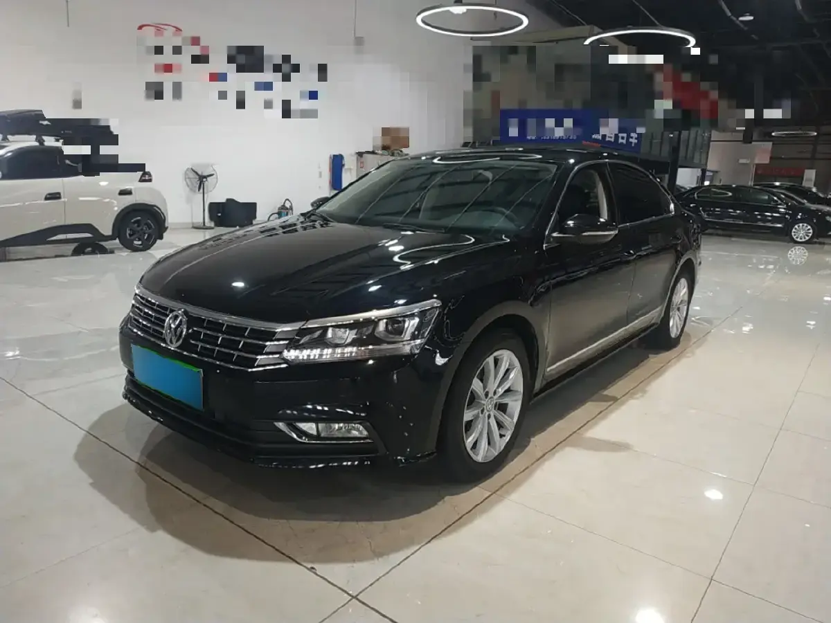 2017 Volkswagen Passat 1.8T 180HP L4 7DCT