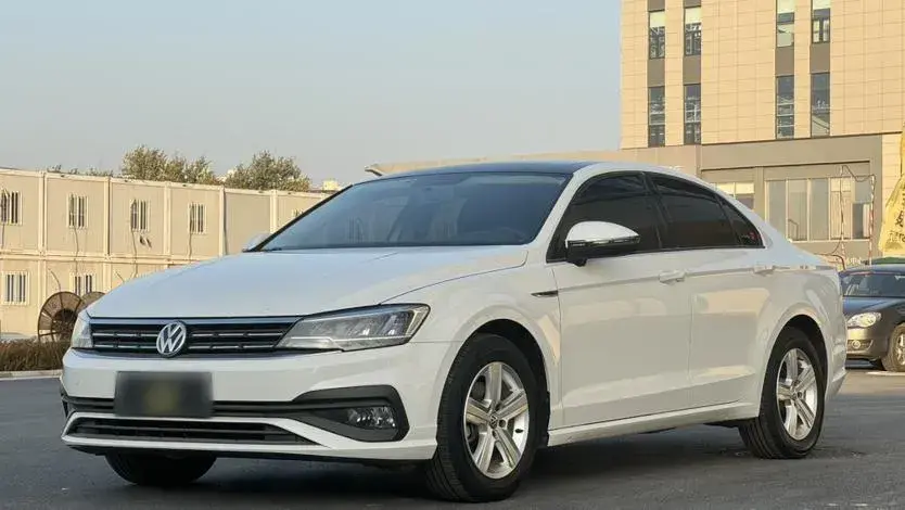 2021 Volkswagen Lamando 1.4T 131HP L4 7DCT