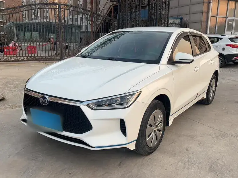 2019 BYD e2 BEV 35.2KWH