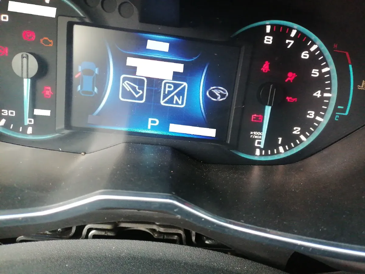 2015 Soueast DX7 1.5T 156HP L4 5AT,autocango,china used car exporter,china ev exporter,chinese used car exporter,chinese used ev exporter